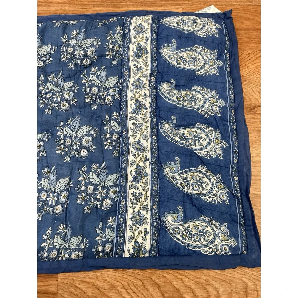 Pottery Barn Hawthorn Standard Cotton Pillow‎ Sham, One Piece Blue 26x20in